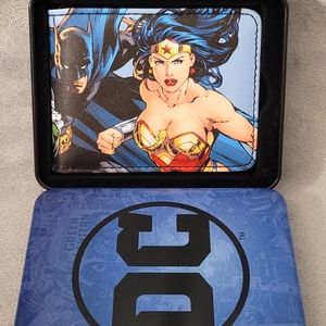 DC Comics Wallet in DC Tin